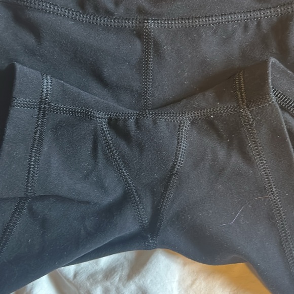 Size large TNA short - Picture 3 of 4